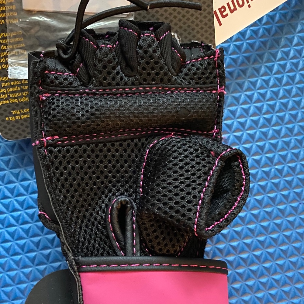 **NEW** Century Martial Arts Grip bar bag gloves - Picture 4 of 8